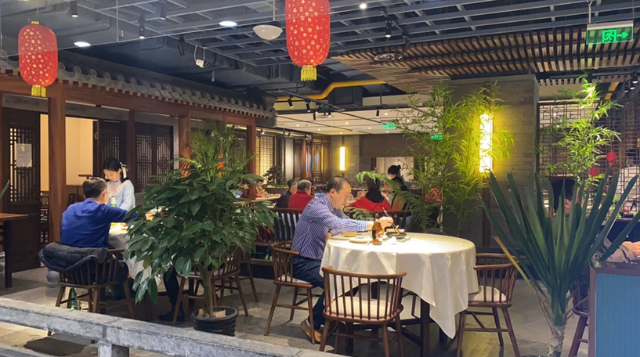 萃华楼老店王府井重张,80多年前的老味道又回来了_腾讯新闻