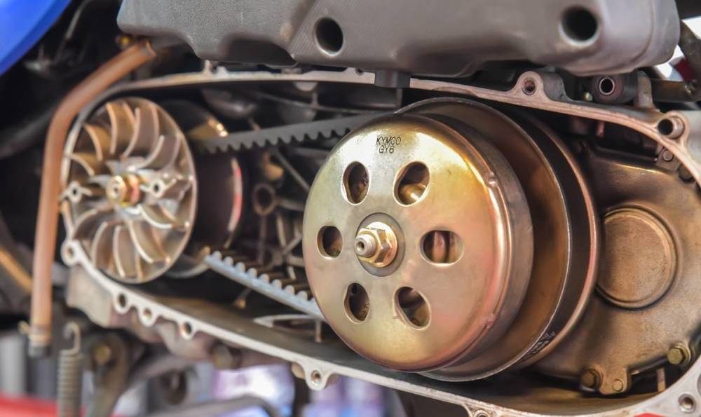 v形皮带夹于开闭盘之间.大弹簧硬就是好,真的吗?错!