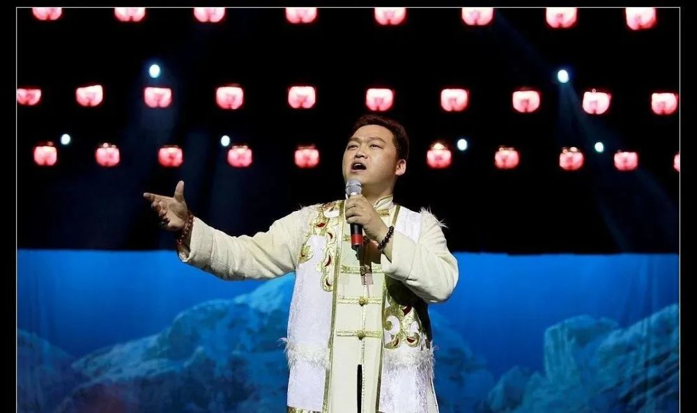 突发山西籍西部歌王高保利车祸去世龚琳娜发文悼念