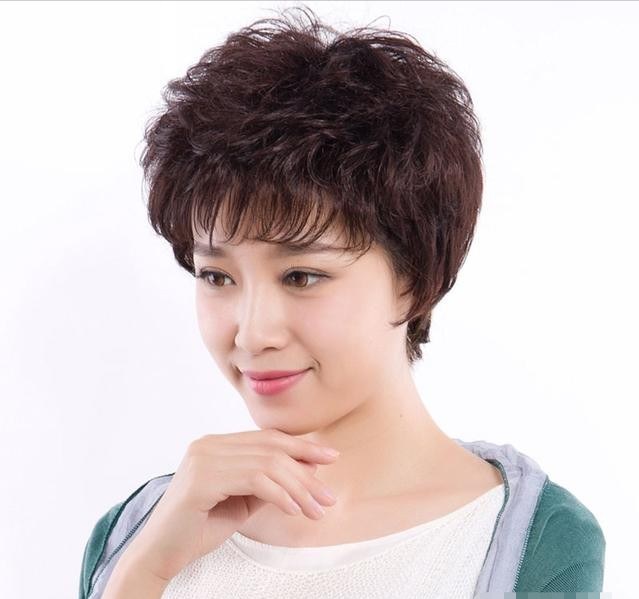 若你才四十岁,这些"老阿姨发型"建议别留,显老又土气