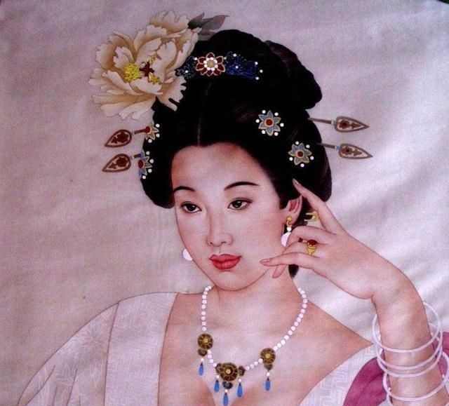 你们当真认为唐朝是以胖为美看看杨贵妃的真实体重