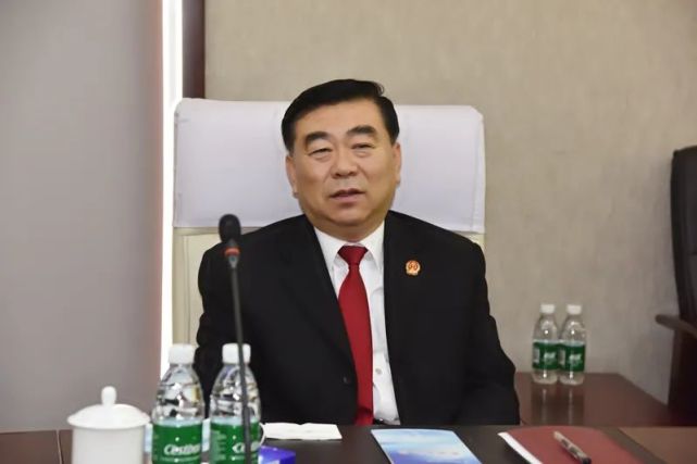 全国两会专题丨沈阳中院吴廷飞院长走访全国人大代表