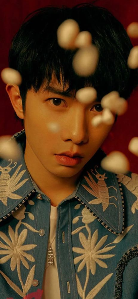 明星壁纸青春有你3李俊濠壁纸