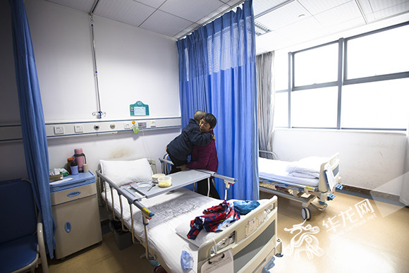 重庆医院再现动画场景肿瘤小患者有了治愈的家