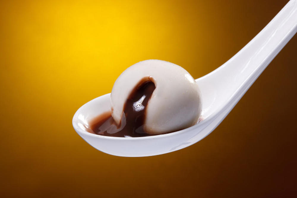 今日元宵佳节汤圆到底该吃多少颗