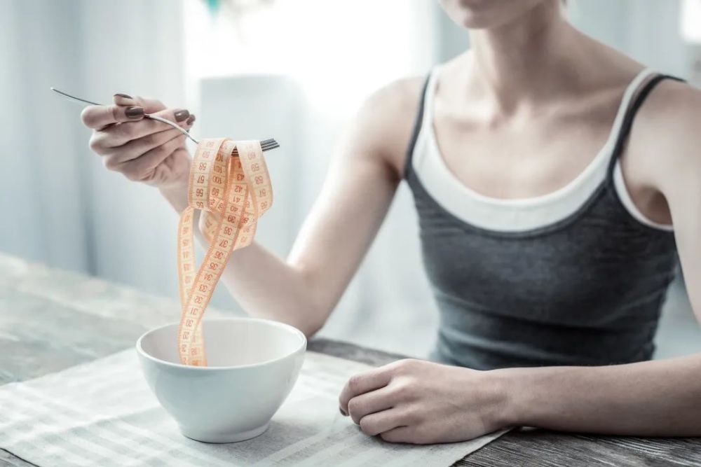 厌食症|死亡率最高的精神疾病，潜伏在疯狂减肥的人身后……