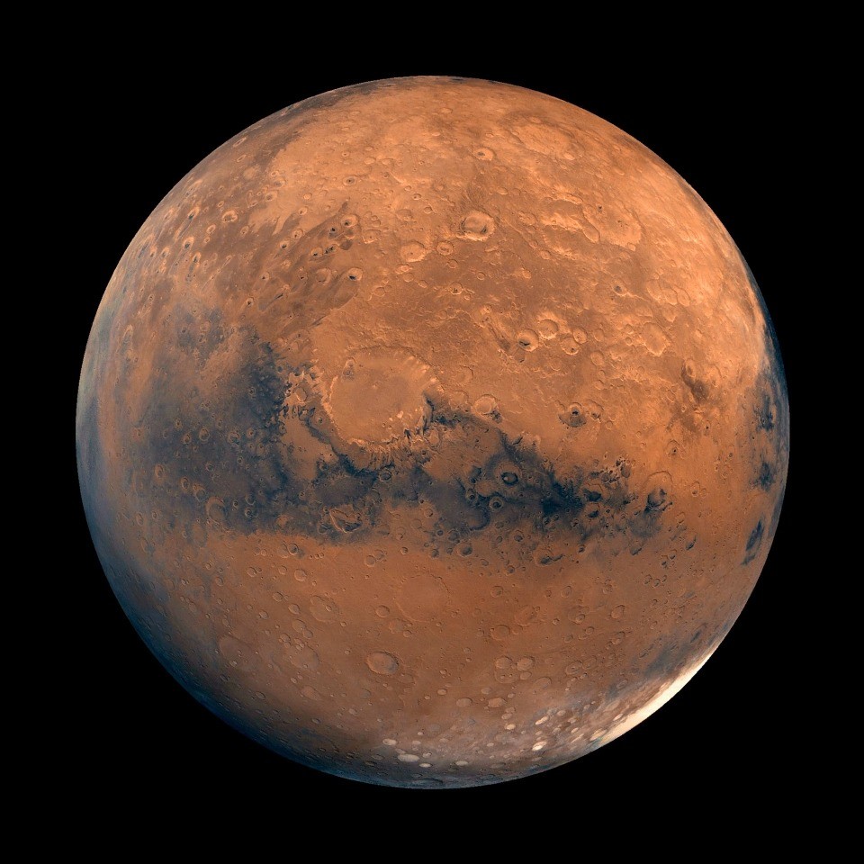 火星北极冰盖图片