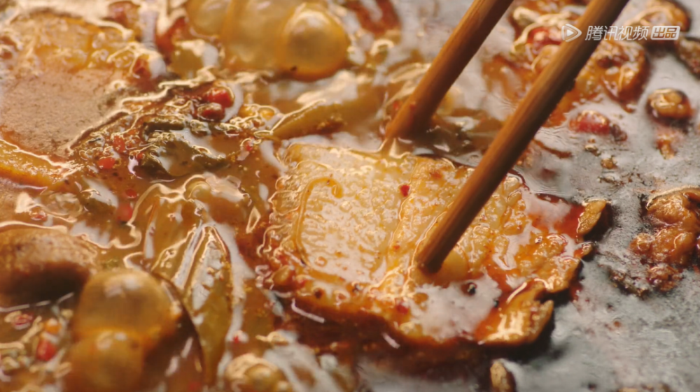 贵州荔波"臭酸"火锅,臭到没朋友!_腾讯新闻