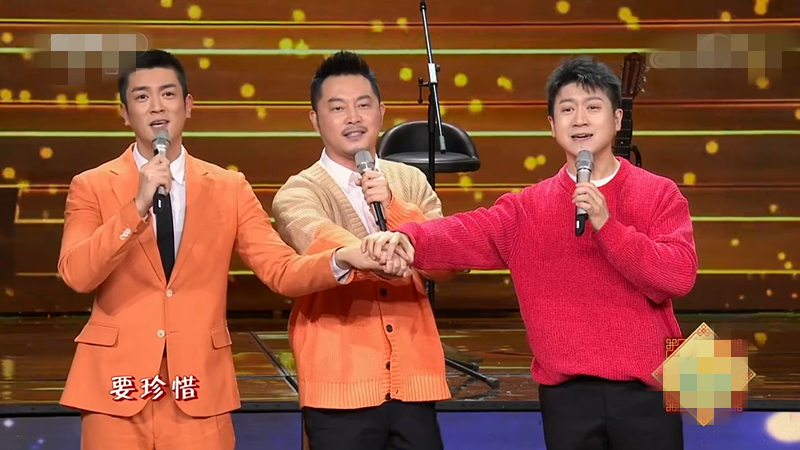 央视元宵晚会王一博独唱张也周深神仙舞台蔡明潘长江再演小品