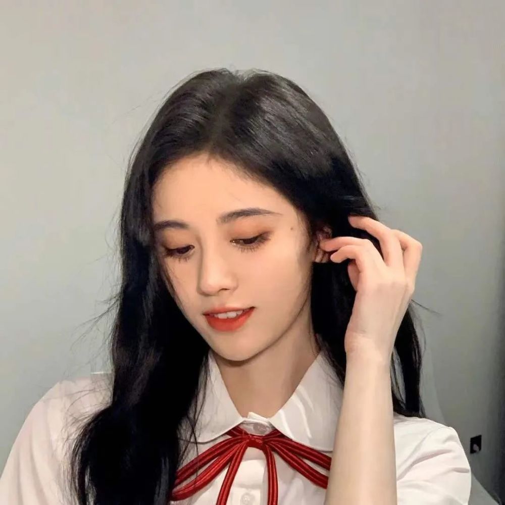 粉丝投稿224鞠婧祎头像