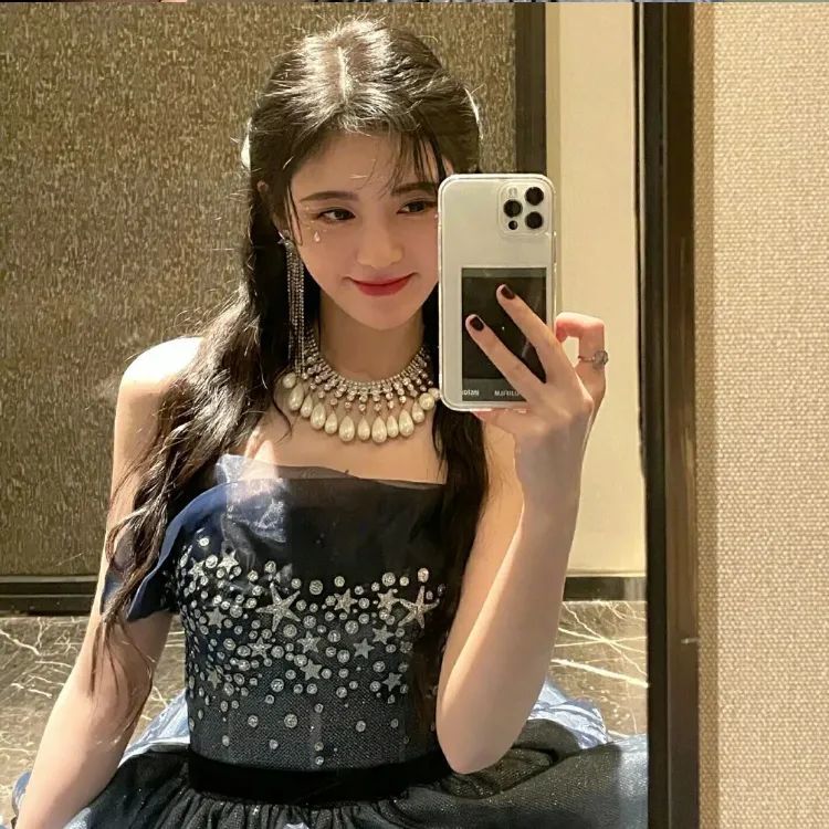 粉丝投稿224鞠婧祎头像