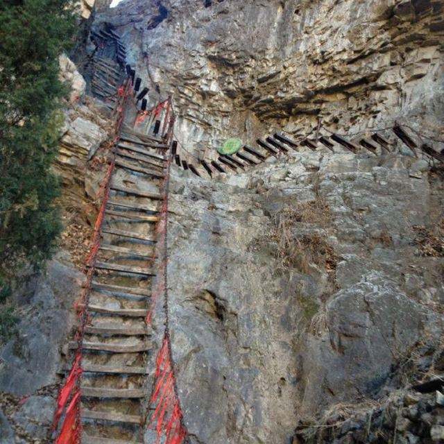 心理学三条陡峭山路感觉哪条最难爬测你今生能攀登到啥地位