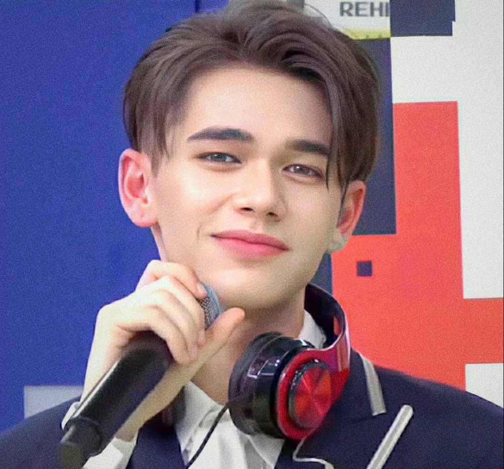 塌房的庆怜依旧好可爱