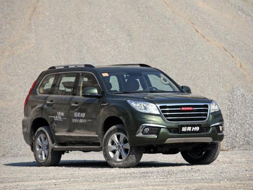 长城哈弗h9出现在俄军队俄罗斯人将成俄军高级指挥官的坐车