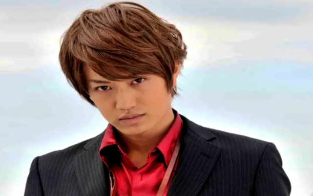 鹤野刚士怎么办?|戴拿奥特曼|假面骑士|帝骑|人间体|飞鸟信|鹤野刚士