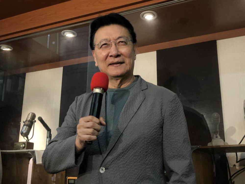 赵少康称"台湾农民无辜善良":大陆应尽快恢复进口台湾凤梨