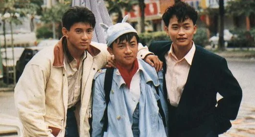 他在演艺圈中也没有停下脚步,出演了《好小子之游侠儿》,《唐伯虎点