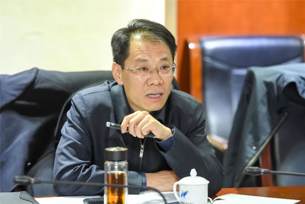 夏新谢元与华力控股集团董事长丁明山等一行座谈_腾讯新闻