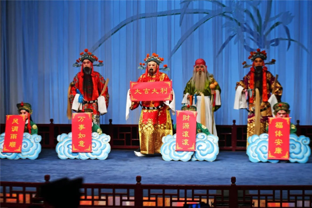 要开箱啦兰苑剧场周周演3月正式开演