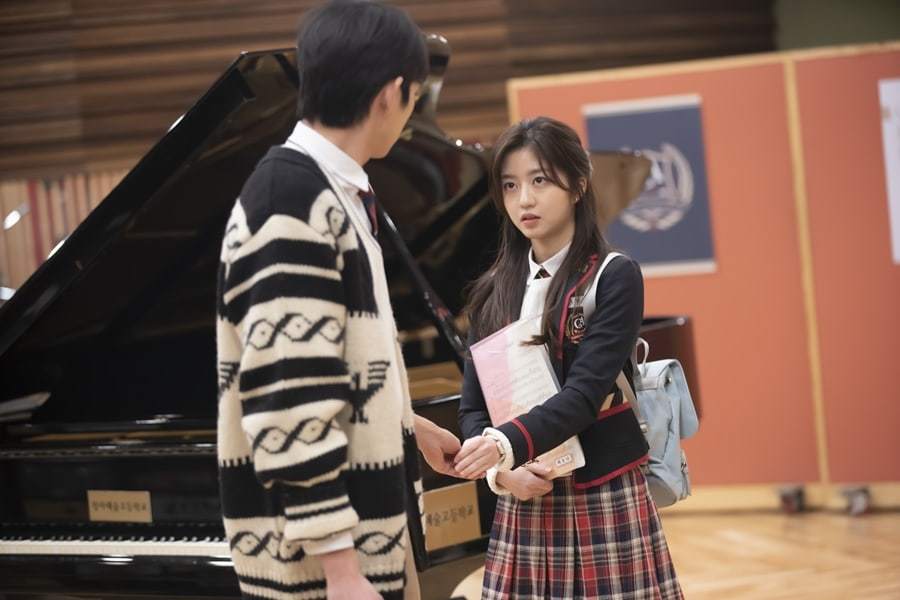 金永大和金贤秀在顶楼2剧中重逢喜忧参半