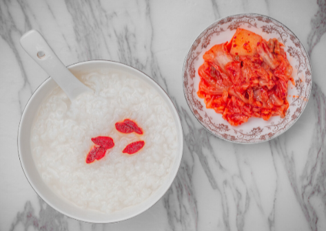 脑梗|40岁男子突发脑梗，医生提醒：2种早餐经常吃，血管容易黏如粥