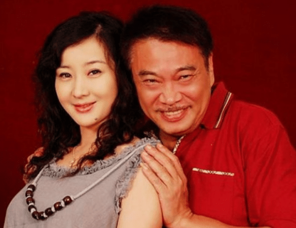 吴孟达没有立遗嘱不知会得肝癌去世3任妻子5个孩子怎么办