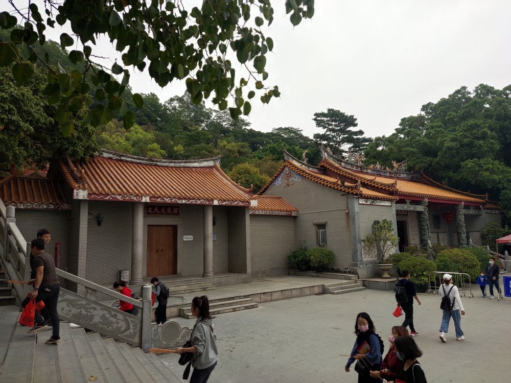 深圳香火旺盛的寺廟之一鳳巖古廟