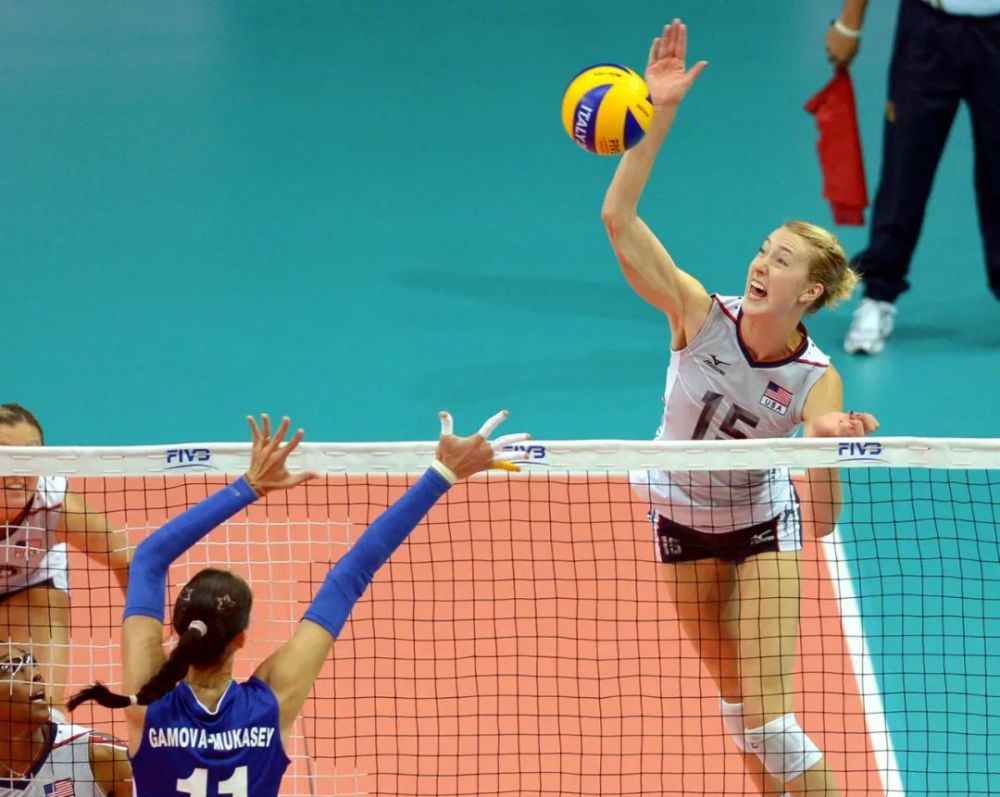 fivb球星|希尔:享受自己排球生涯中的美好时刻_腾讯新闻