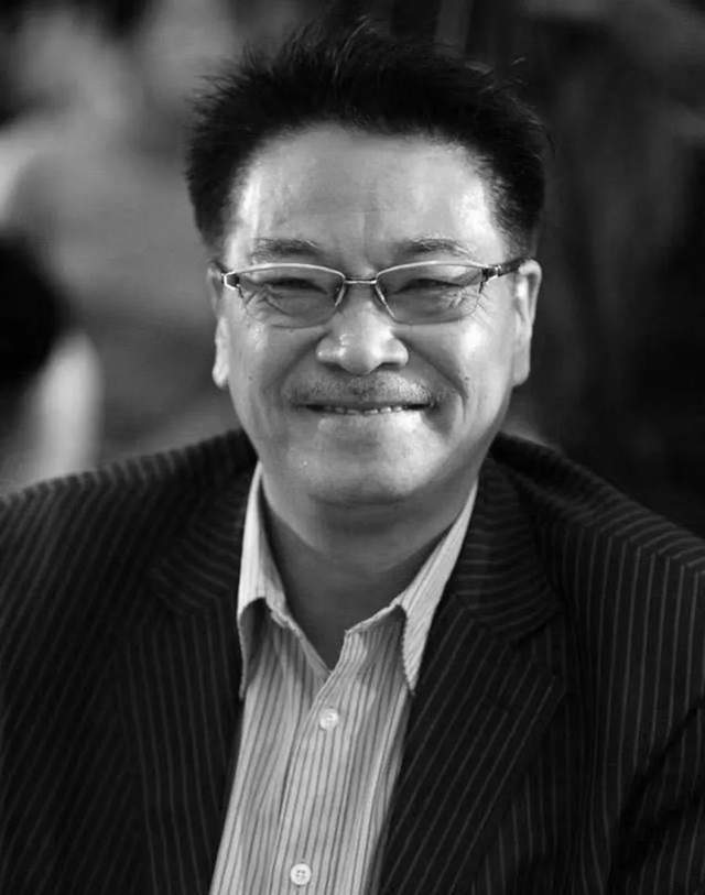 吴孟达因肝癌去世这辈子再也看不到您和周星驰合作了