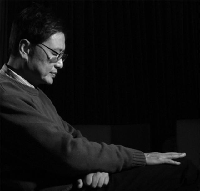 66岁王文澜气场强大与倪萍离婚15年今未娶弃先天性疾病儿子