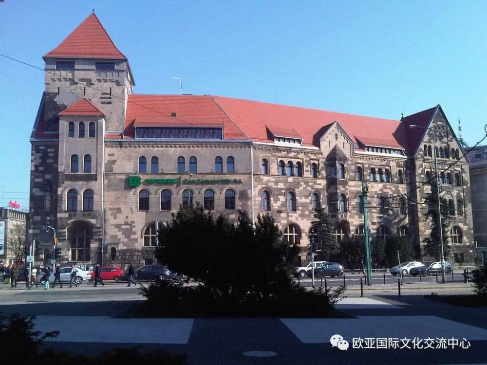 波兰波兹南经济大学留学教育招生简章