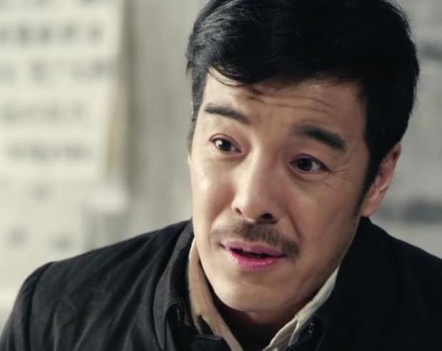 许大茂海一天,出道20年靠演反派大火,47岁娶美妻陈坤当伴郎_腾讯新闻