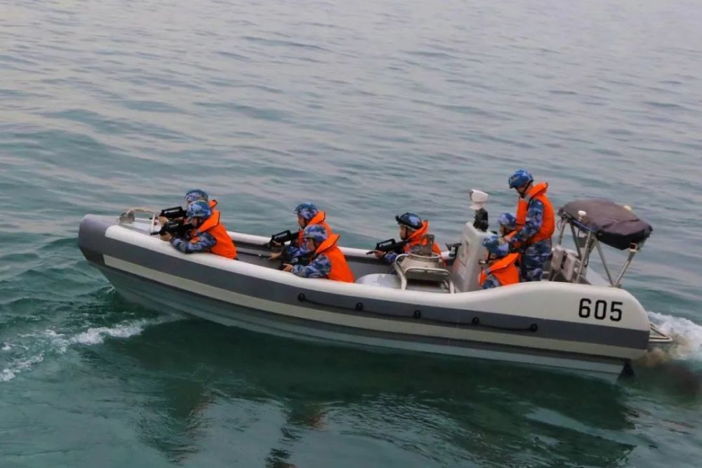 我的家乡被军舰命名了——中国人民海军"张家口舰"正式入列战斗序列!