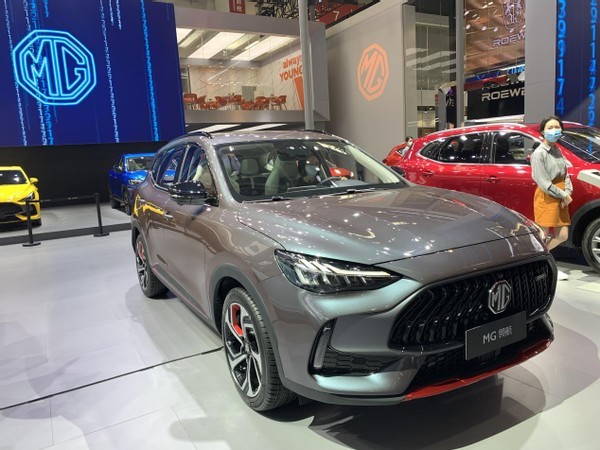 运动与舒适结合,10万起售值不值|名爵领航|轿车|紧凑型suv|前格栅