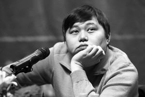 石悦性格内向领导评价为很一般27岁靠写作获利4000万