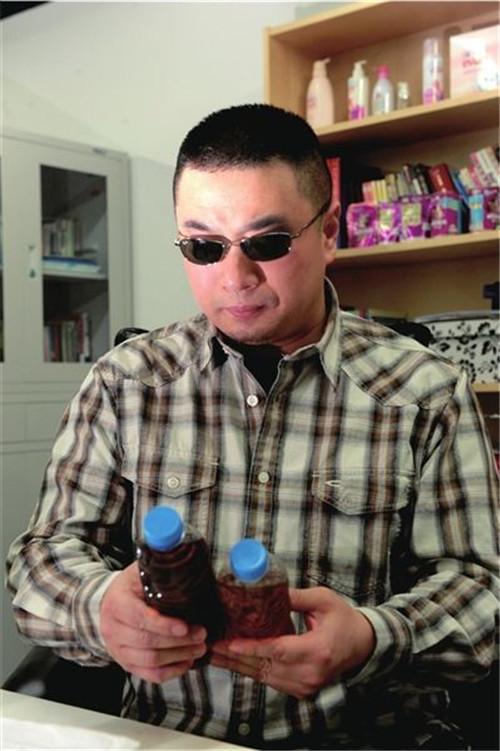 中国打假第一人靠买假货年入400万同行出事后一物从不离身