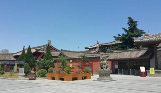 陕西这座寺院被誉为"皇家寺庙",寺庙不收费,景区却需要门票_腾讯新闻