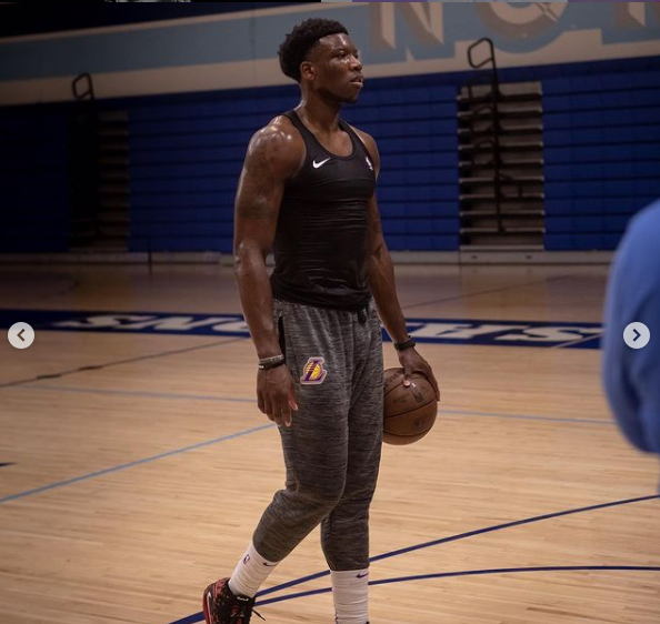 沃帅或该重用1912猛兽201米大前无比赛仍苦练他一点远胜小加