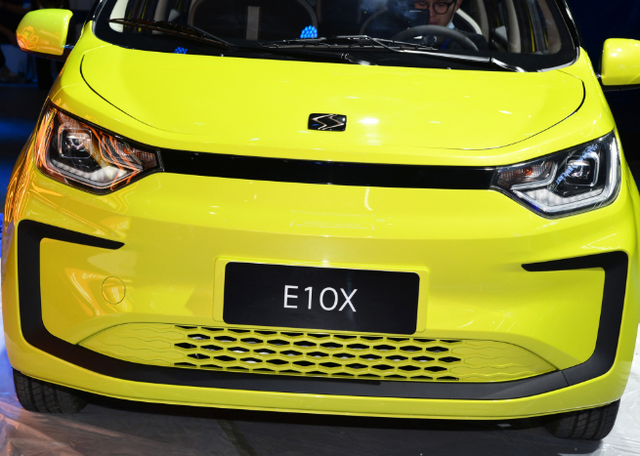 布局微车市场思皓e10x来了399万续航150km标配气囊