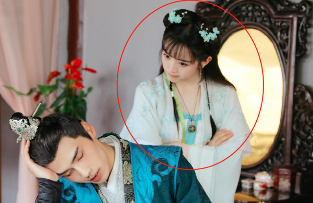 赵露思邢菲后又一网剧女主走红光看脸都觉得很下饭