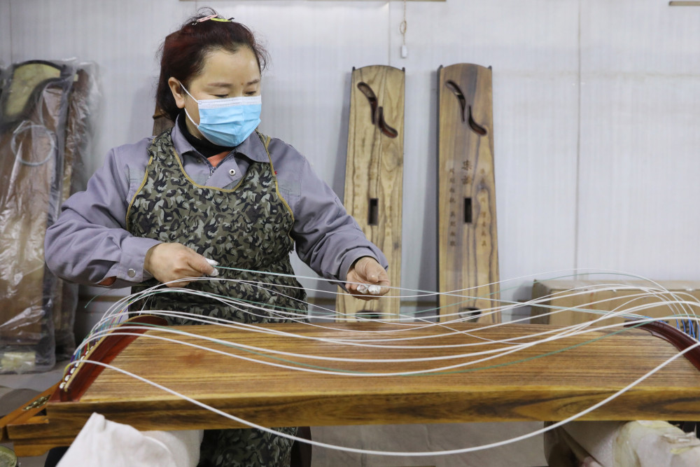 (经济)古筝奏响乡村振兴新曲