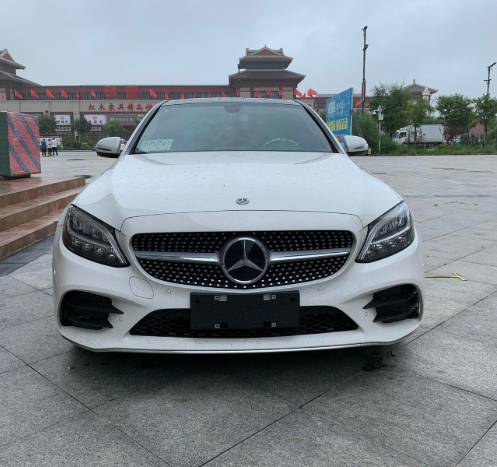 花30万提奔驰c级,开了一个月后,车主忍不住说出了真实感受