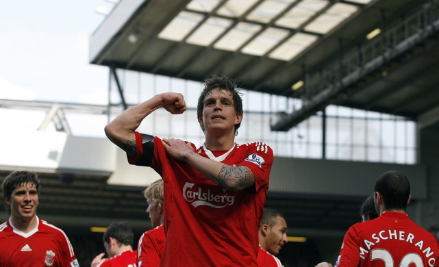 阿格:纹身是我的一种表达方式 长期靠药物缓解伤痛并不明智