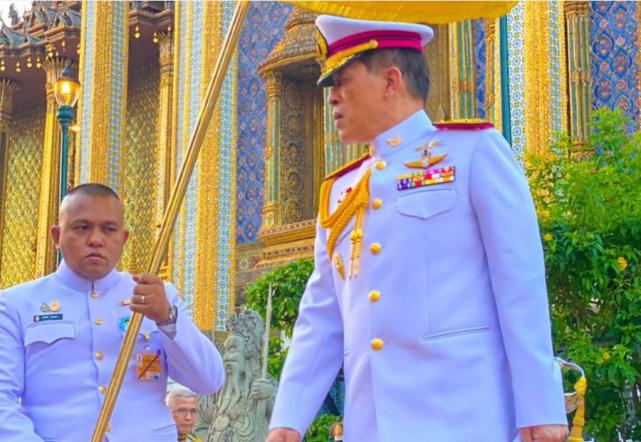 泰国王室发布二王子新照连晒10张引发关注回国是否有望