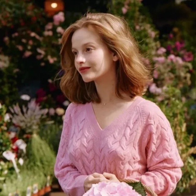 愿自己坚定而柔软自信且谦逊阳光而透彻.