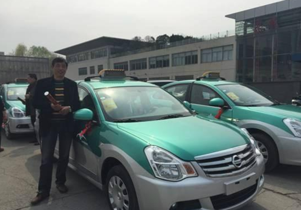 深受出租车公司喜爱的4款车,基本90万公里不用大修,皮实耐用_腾讯新闻