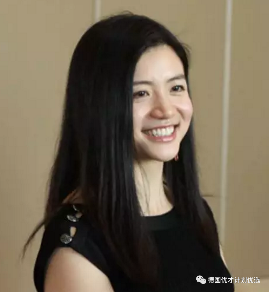 重磅消息马云被剔除他藏在身边9年的美女也曝光了