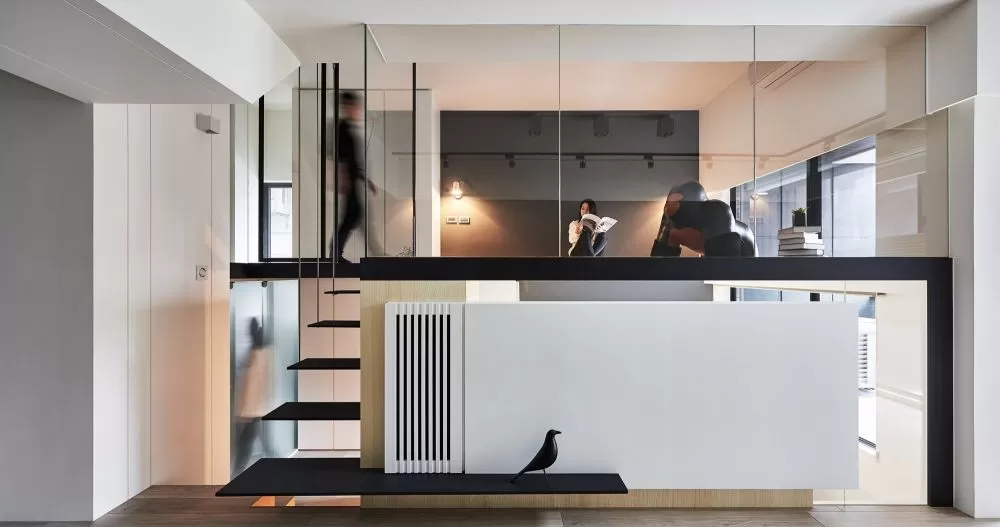 悬浮设计空间感超级大!小户型的设计诀窍你get了吗?