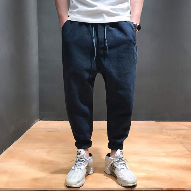 腿短男生穿衣搭配冬装_腿短的男生穿衣技巧_腿短男生穿衣搭配