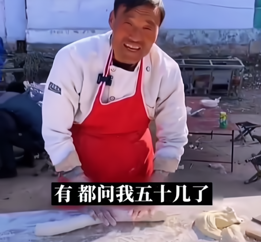 一夜成名的山东网红拉面哥含泪哭诉别再打扰我的生活了